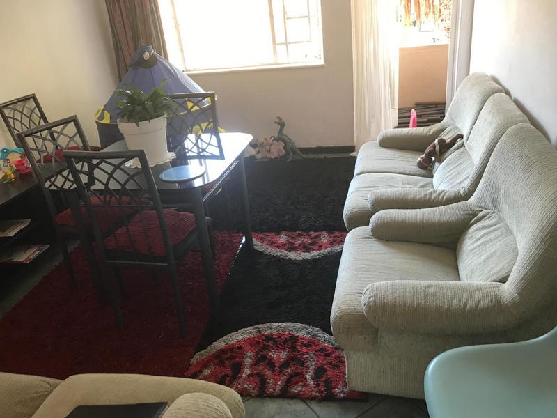 2 Bedroom Property for Sale in Kenilworth Western Cape